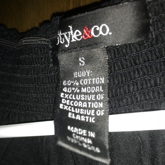 //2 for $10// Embroidered Peasant Blouse - Picture 2 of 3